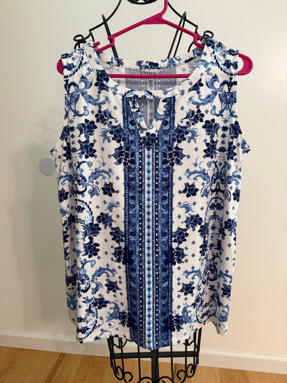 White and Navy Blue Floral Sleeveless Top